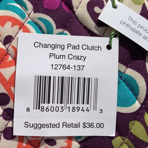 Vera Bradley Changing Pad - Plum Crazy NWT - Picture 6 of 6